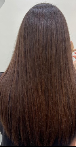 Single color dye without bleach, including treatment and blow-dry for hair